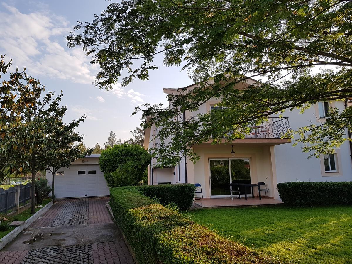 Guest House Kravica Ljubuški Esterno foto