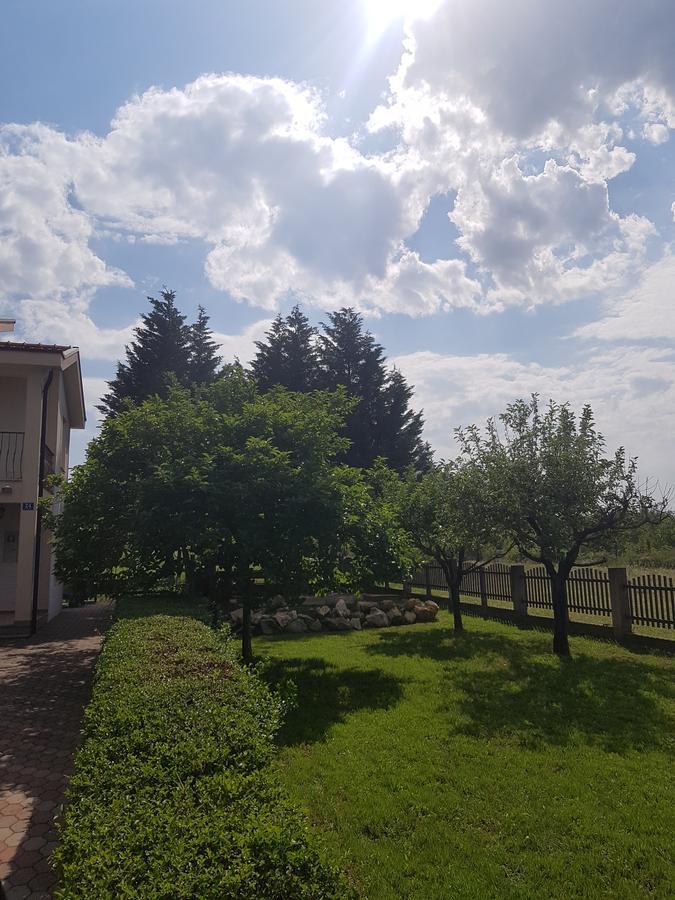 Guest House Kravica Ljubuški Esterno foto
